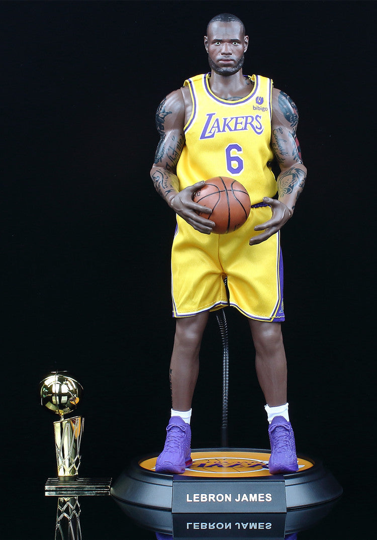 Basketball NBA Figure LEBRON JAMES Basketball NBA Figure LEBRON JAMES